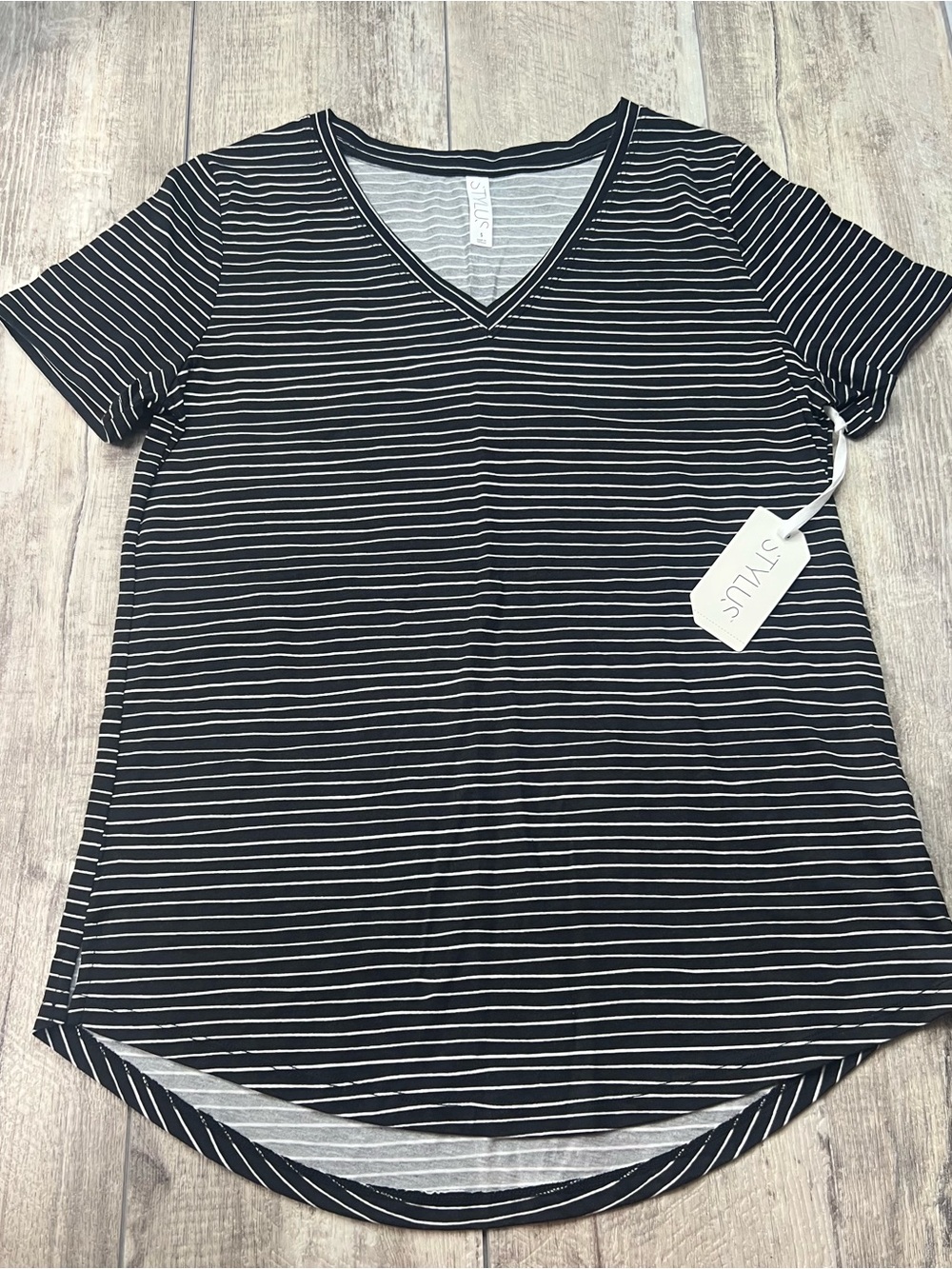 STYLUS Women's Black & White Striped V-Neck Tee